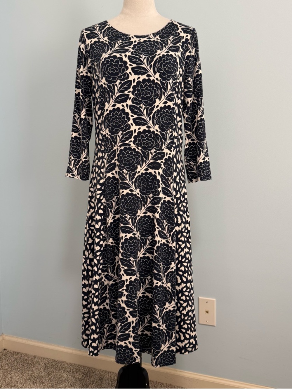 Boden Long Sleeve Blue Floral Midi Dress Size 12 R